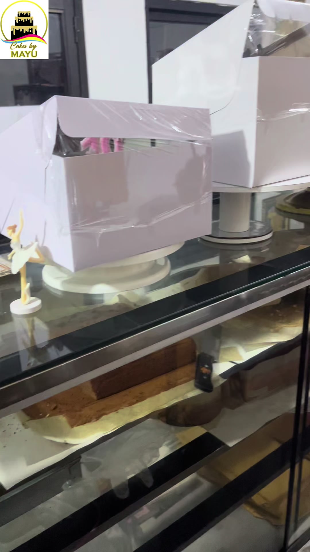 @Cakes By Mayu