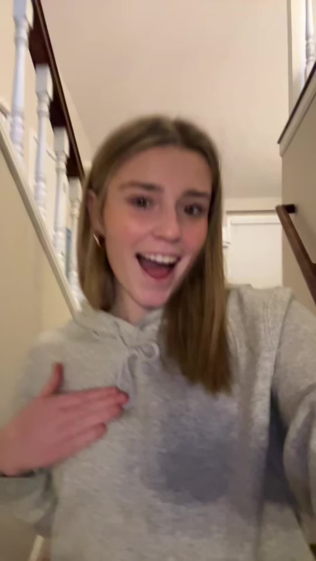 @bella