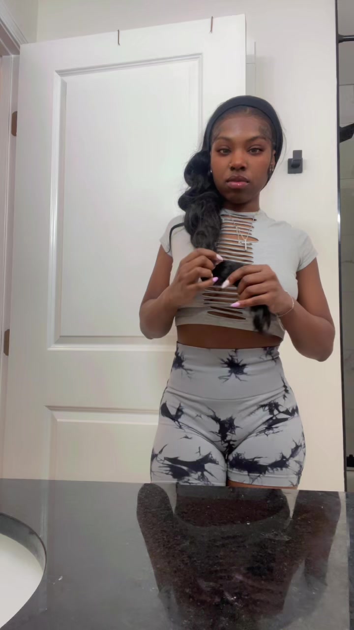 @IAmForeignnDiamondd