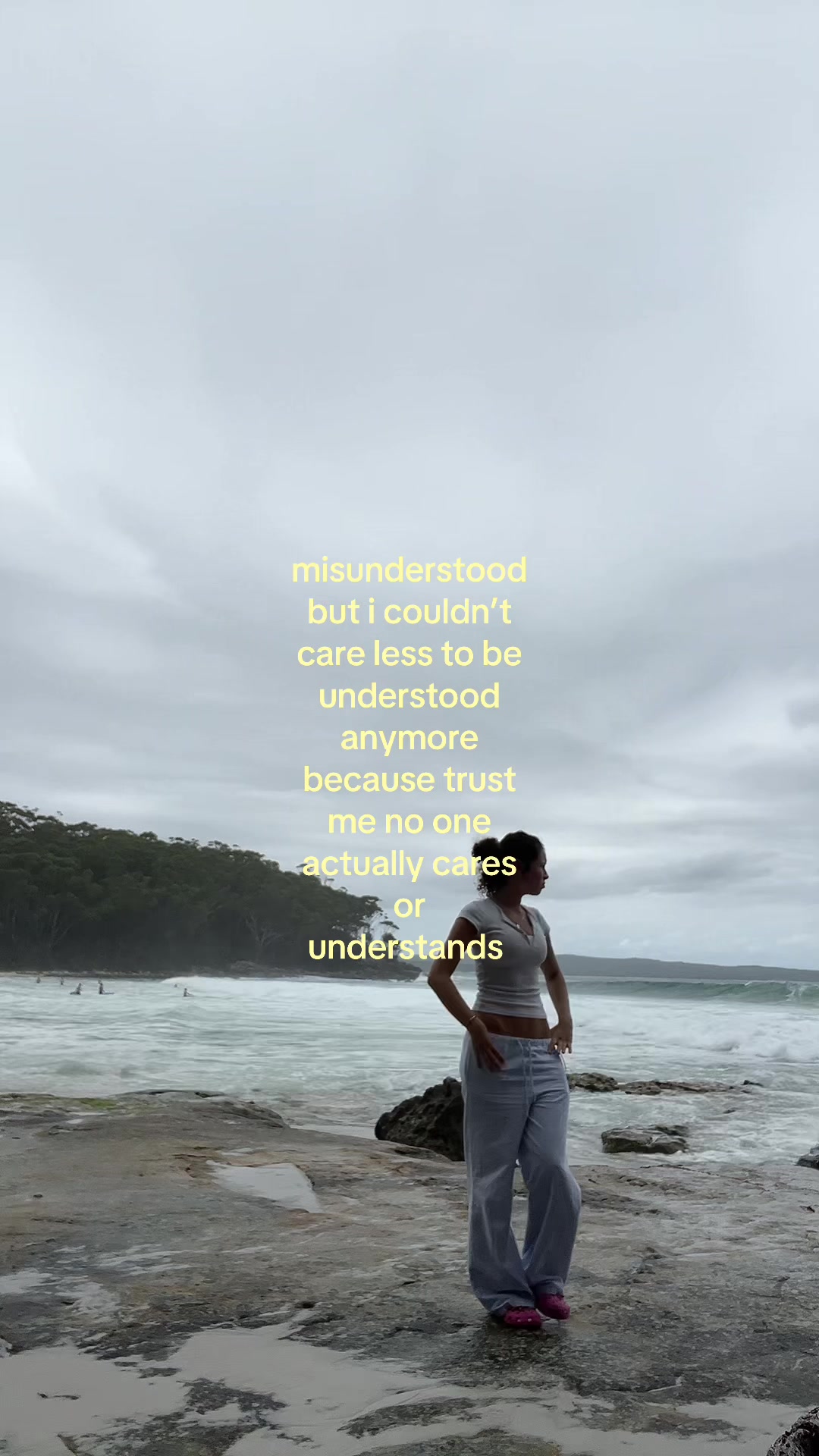 @ℰ