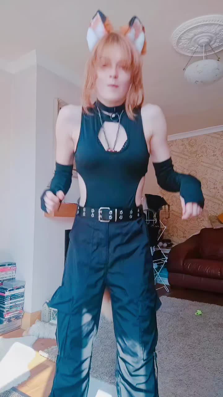 @🖤~𝐕𝐢𝐱𝐲~🧡