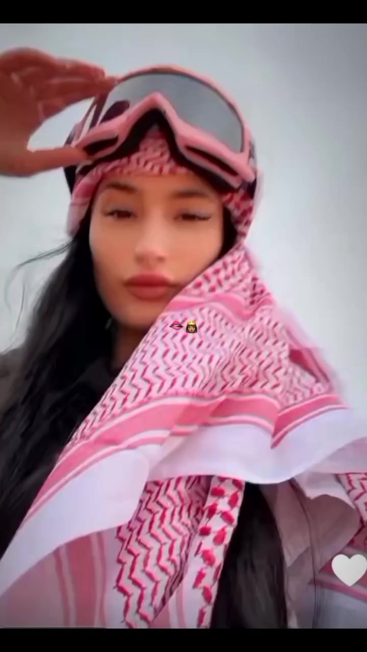 @𝐋𝐄𝐄𝐍&bull;sʜᴀʀᴇʜᴀɴ