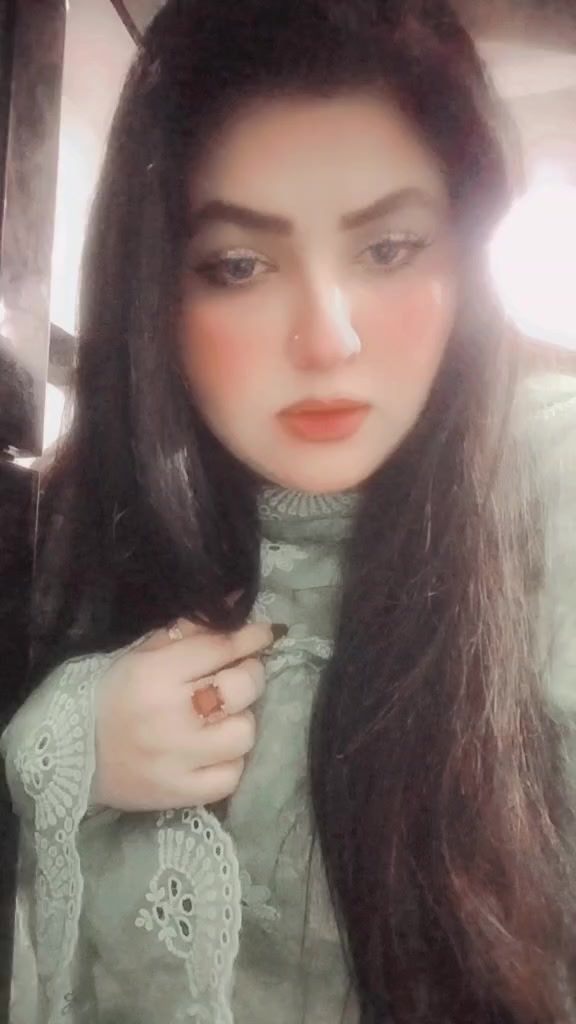 @Neerali7👑