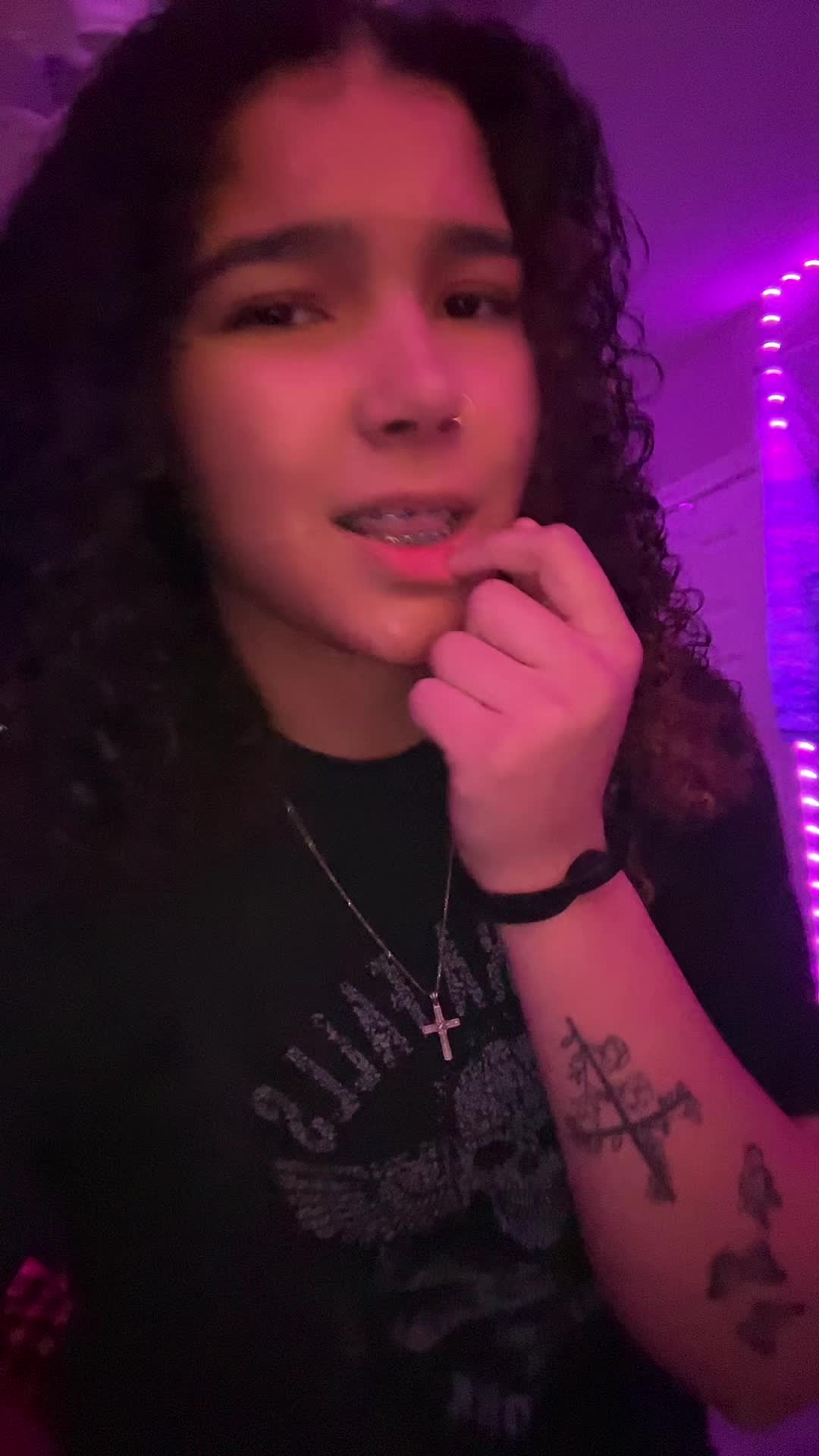 @queener