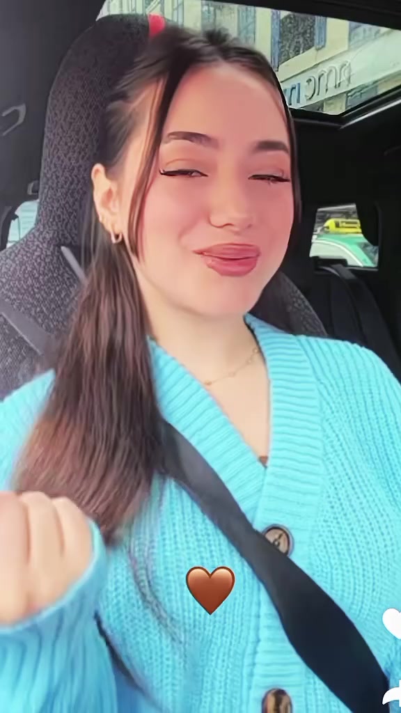 @🥏𝑳𝑨𝑵𝑨 🤍