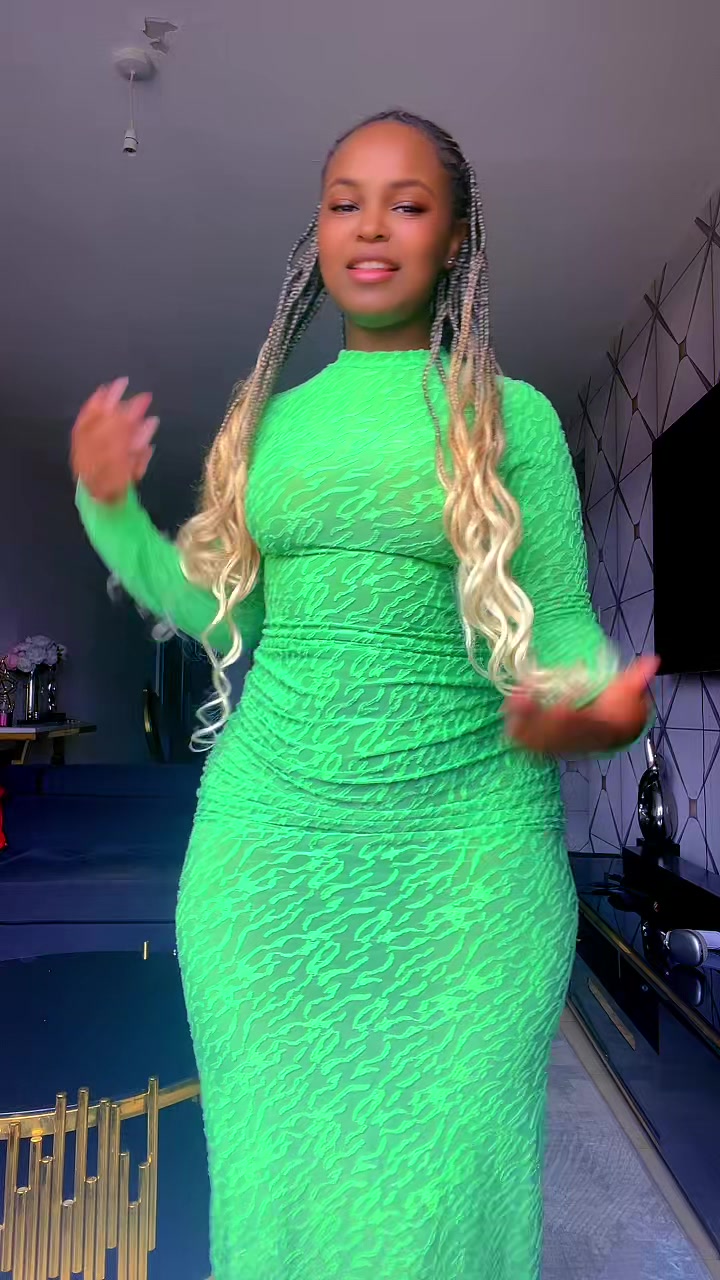 @Miss♌️Cute Kay🤎🩶