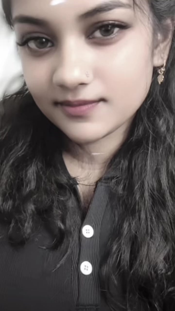 @Malini🖤💚✨🌻