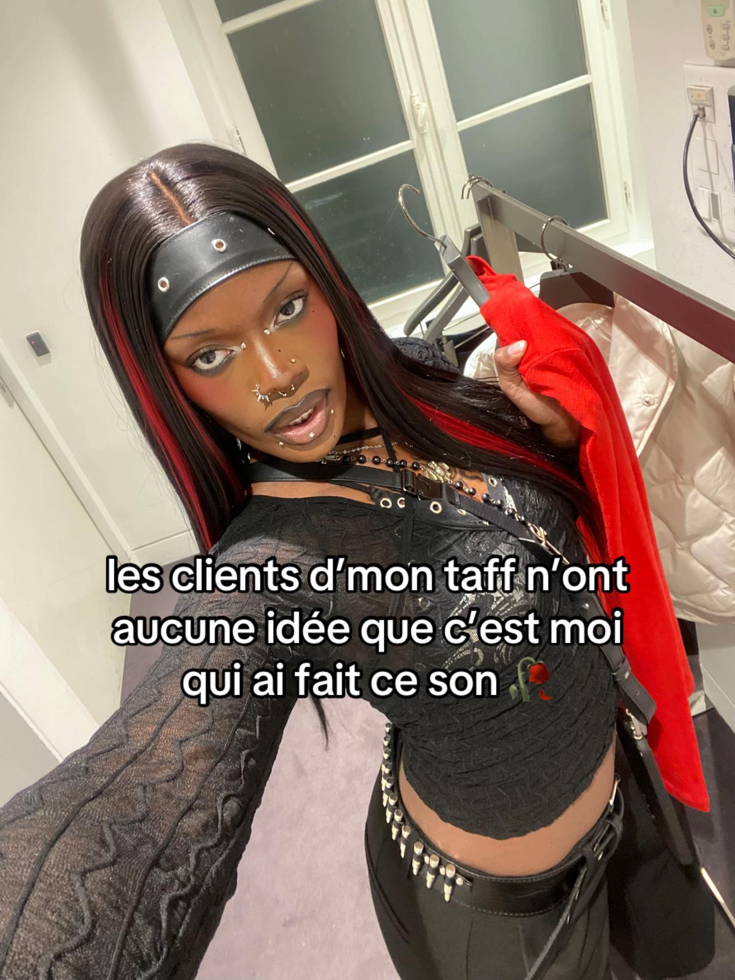 @Cookie Tsunami 🧛🏾&zwj;♀️