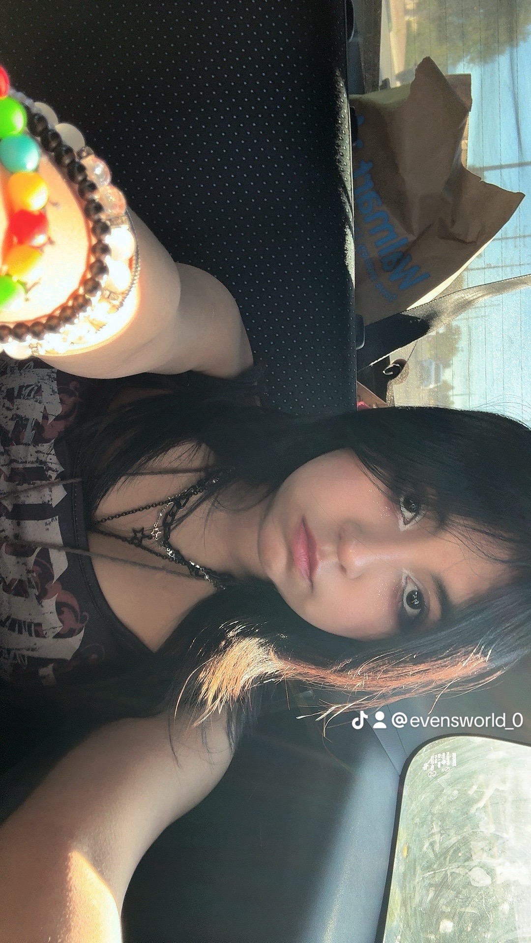 @⦻𝓮v𝓪n𝔀0𝓻L𝓭⦻(saw skz 6/1)