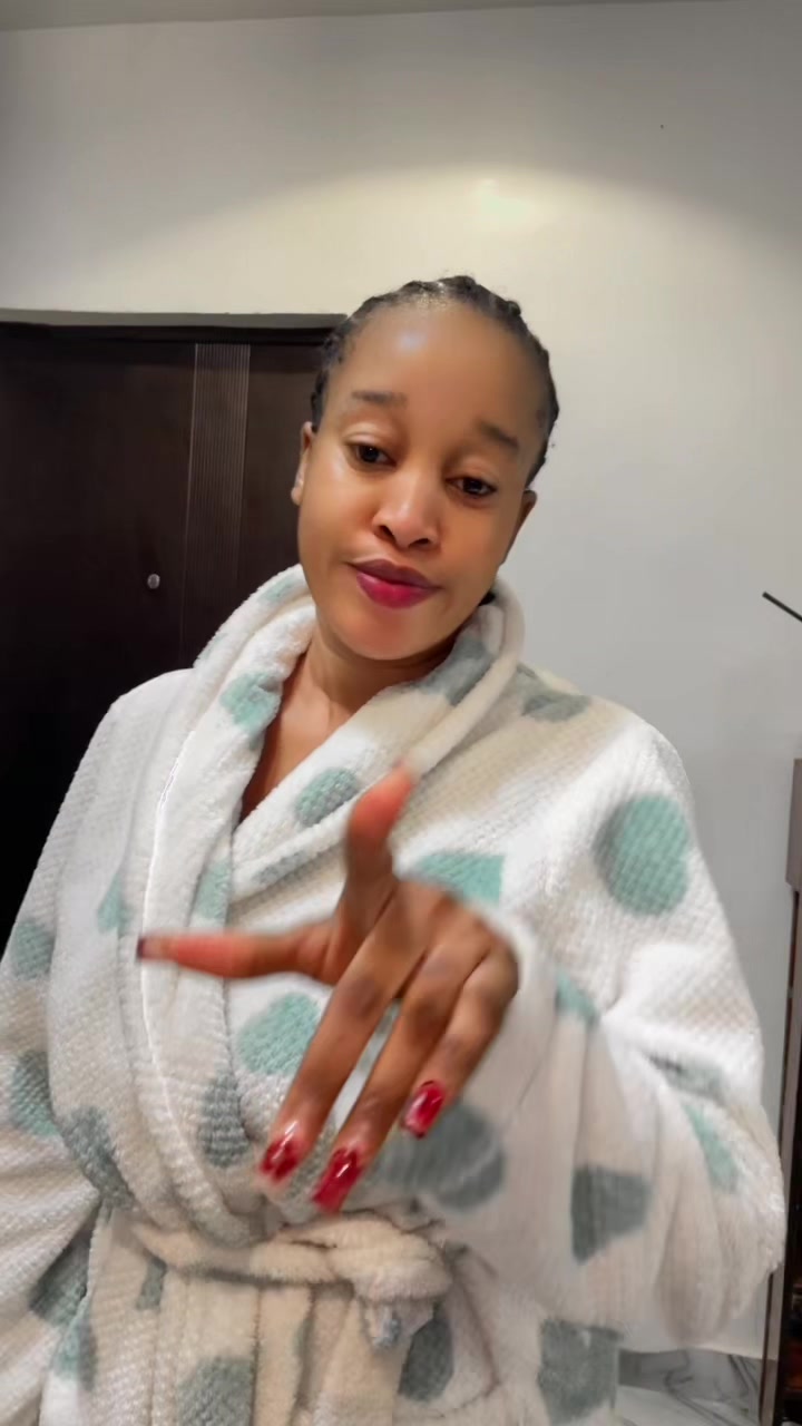 @xste