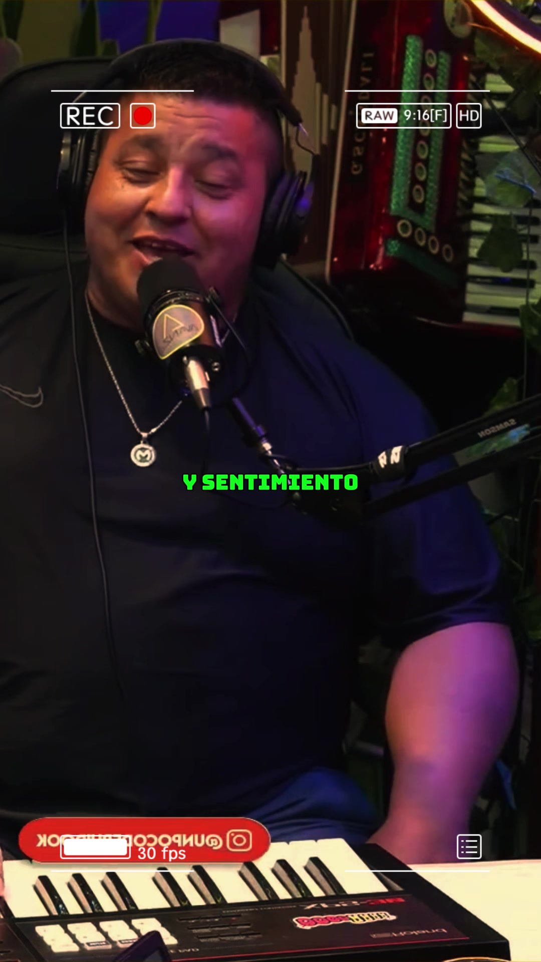 @UN POCO DE CUMBIA