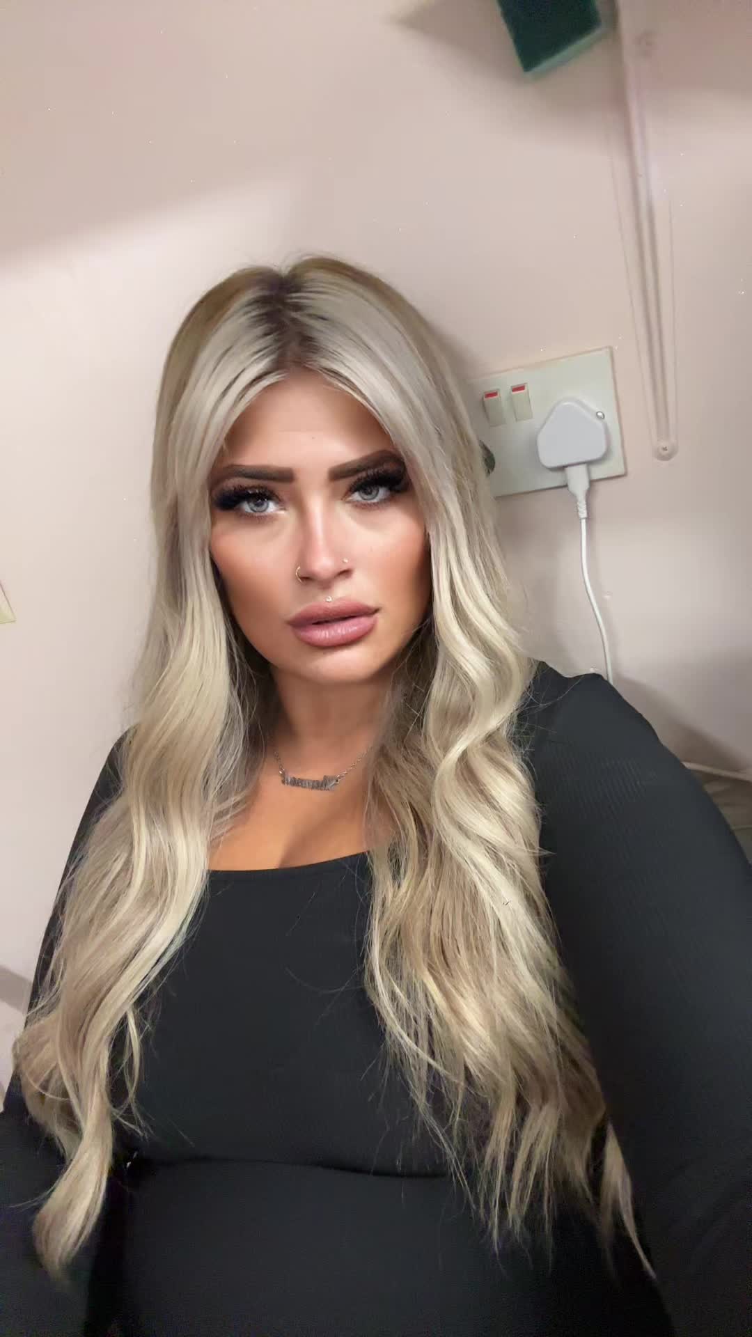 @Shannonpaige🍒🧿