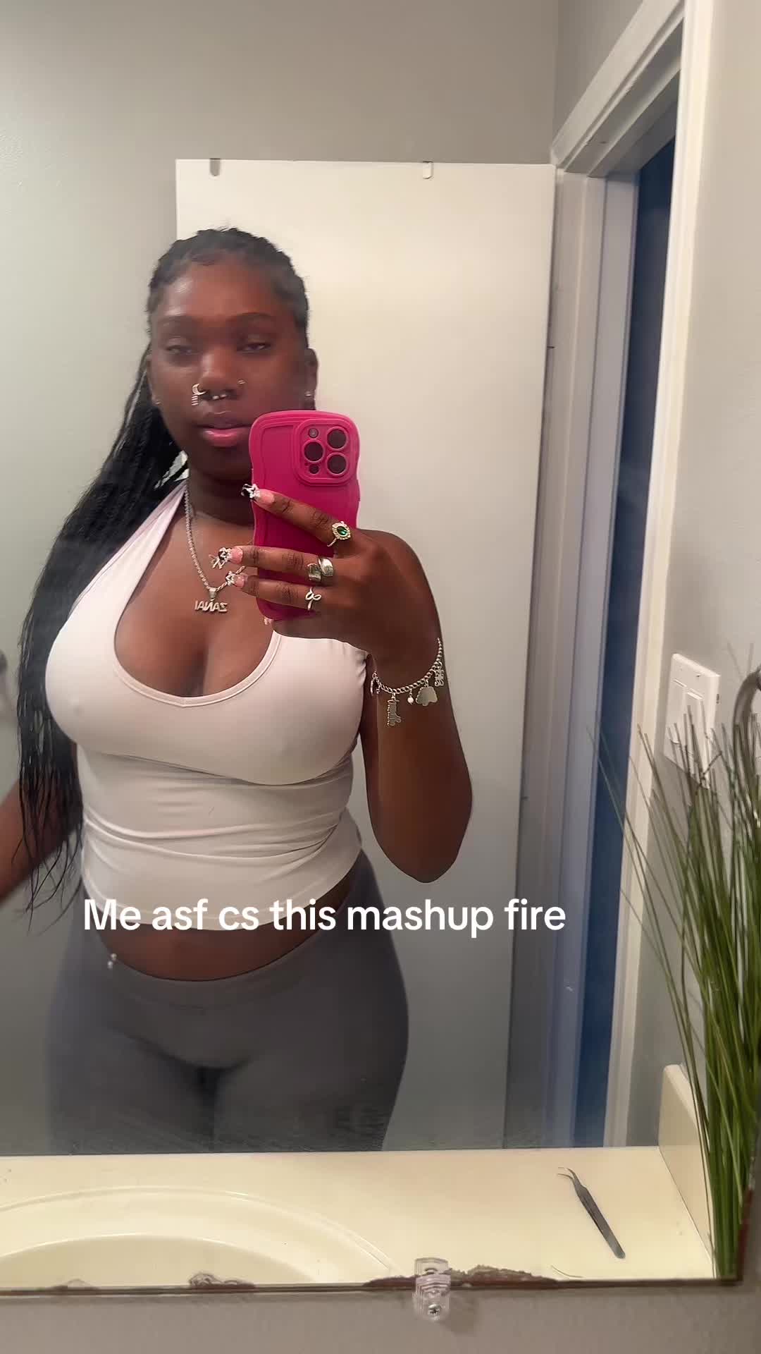 @🫶🏾
