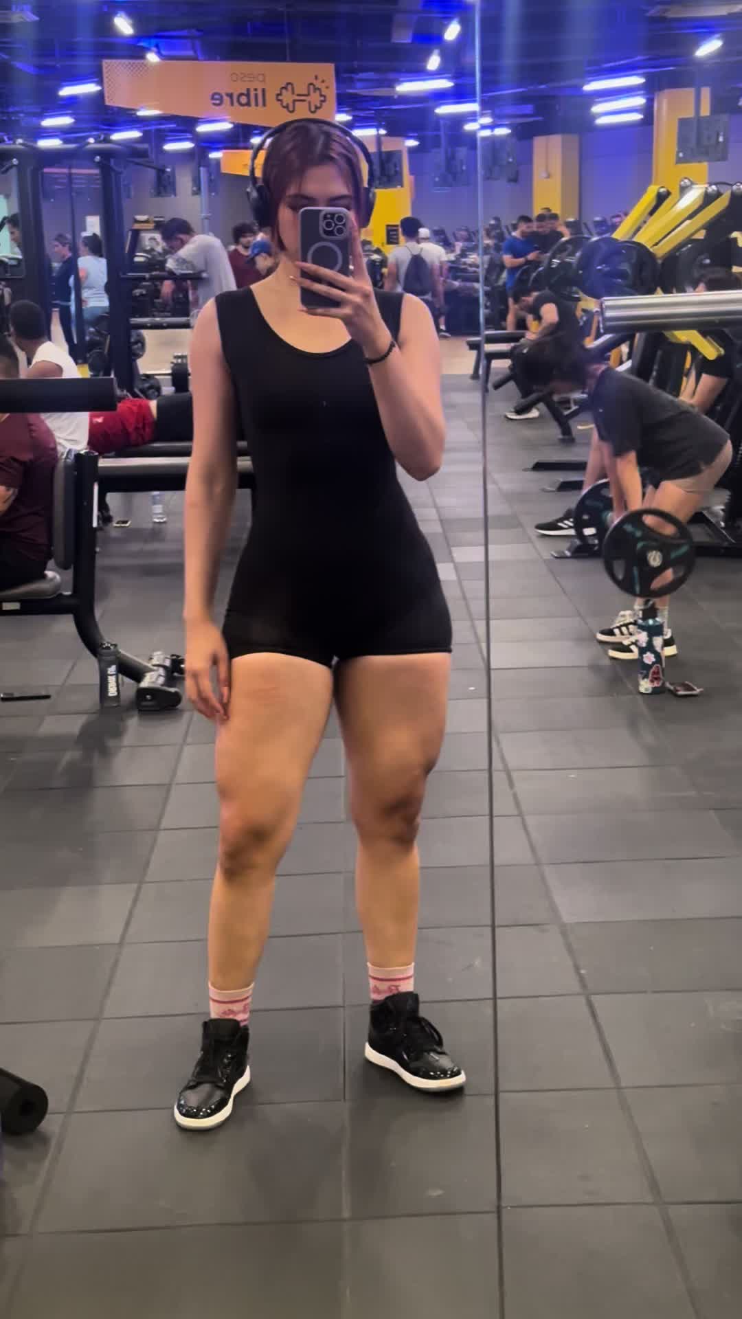 Annie Rox🩷 (@annierox1) - Urlebird