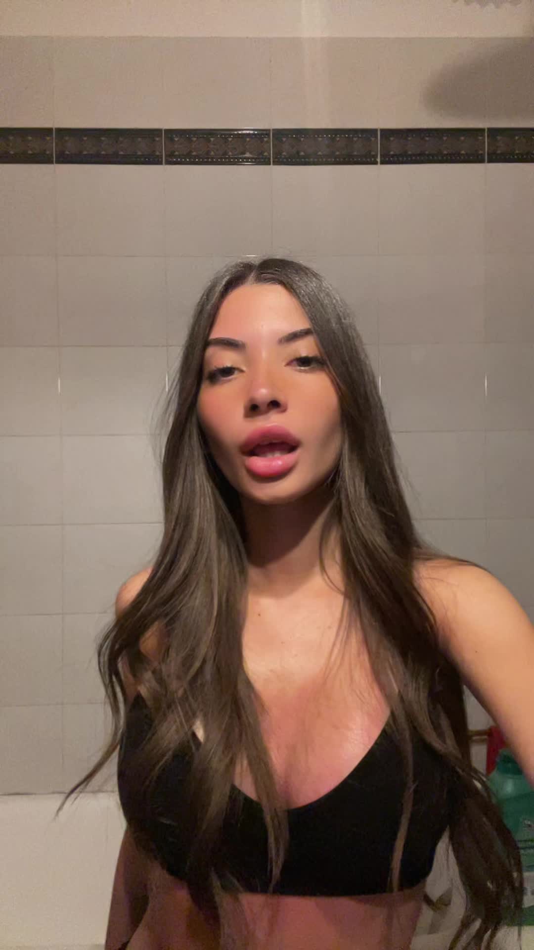 @GalluccioTwins