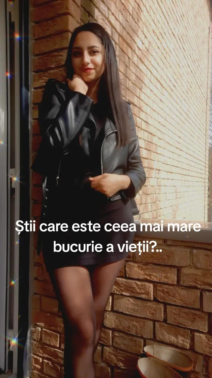 @Alina R
