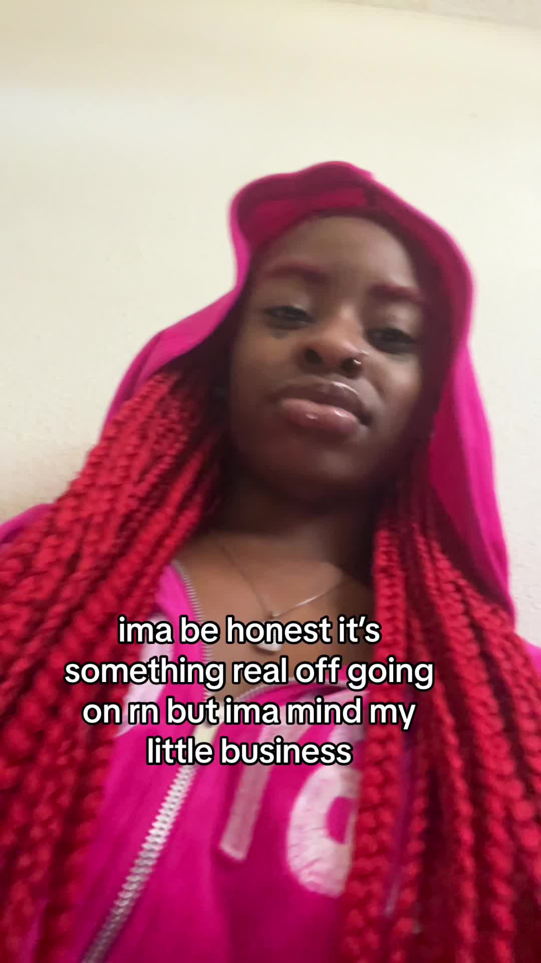 @YES it be queefin .