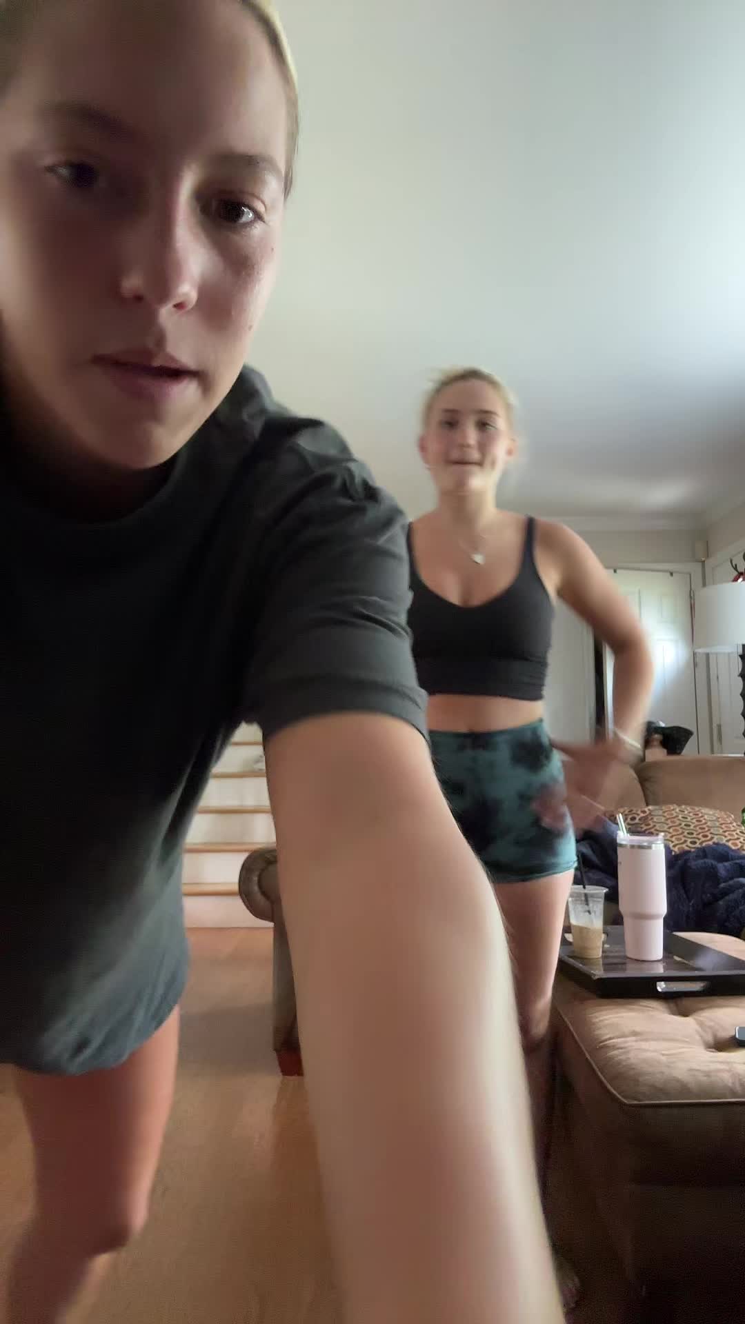 @kstitty