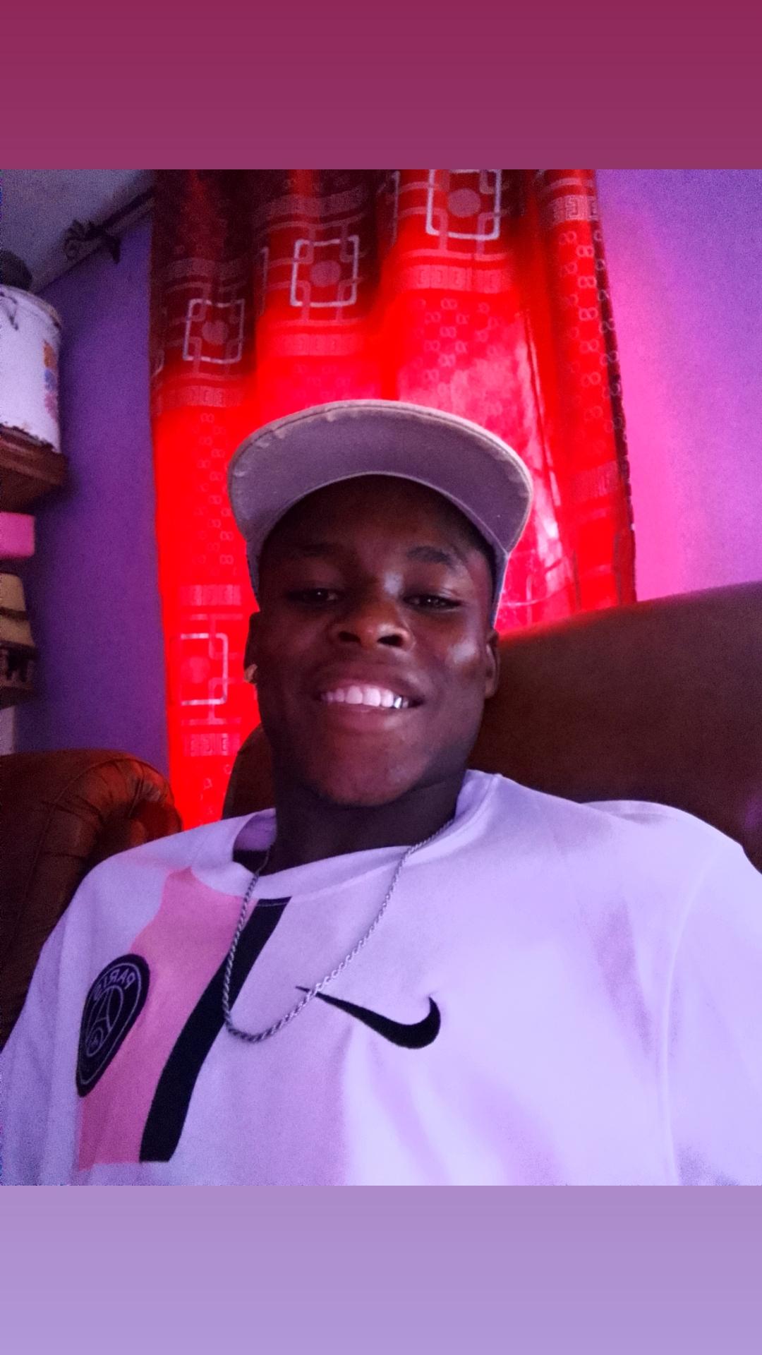 @LE BG