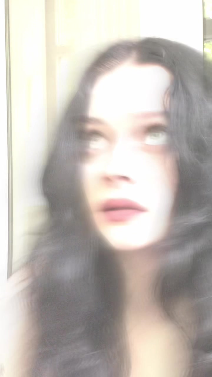 @alexandra