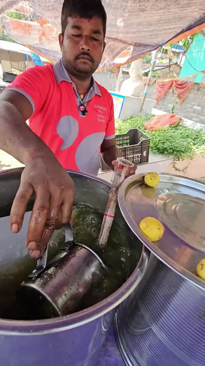 @𝗦𝘁𝗿𝗲𝗲𝘁 𝗙𝗼𝗼𝗱