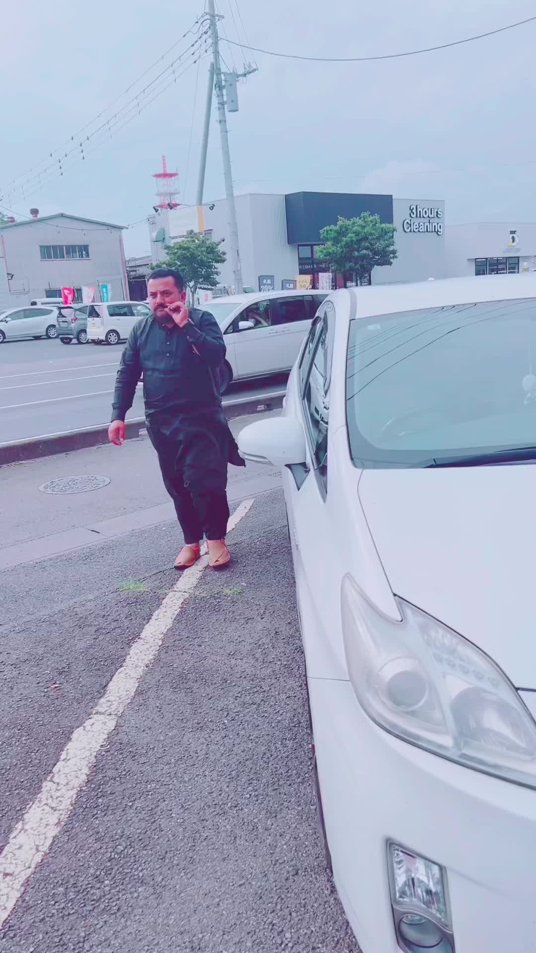 @Sajjad Baig😍
