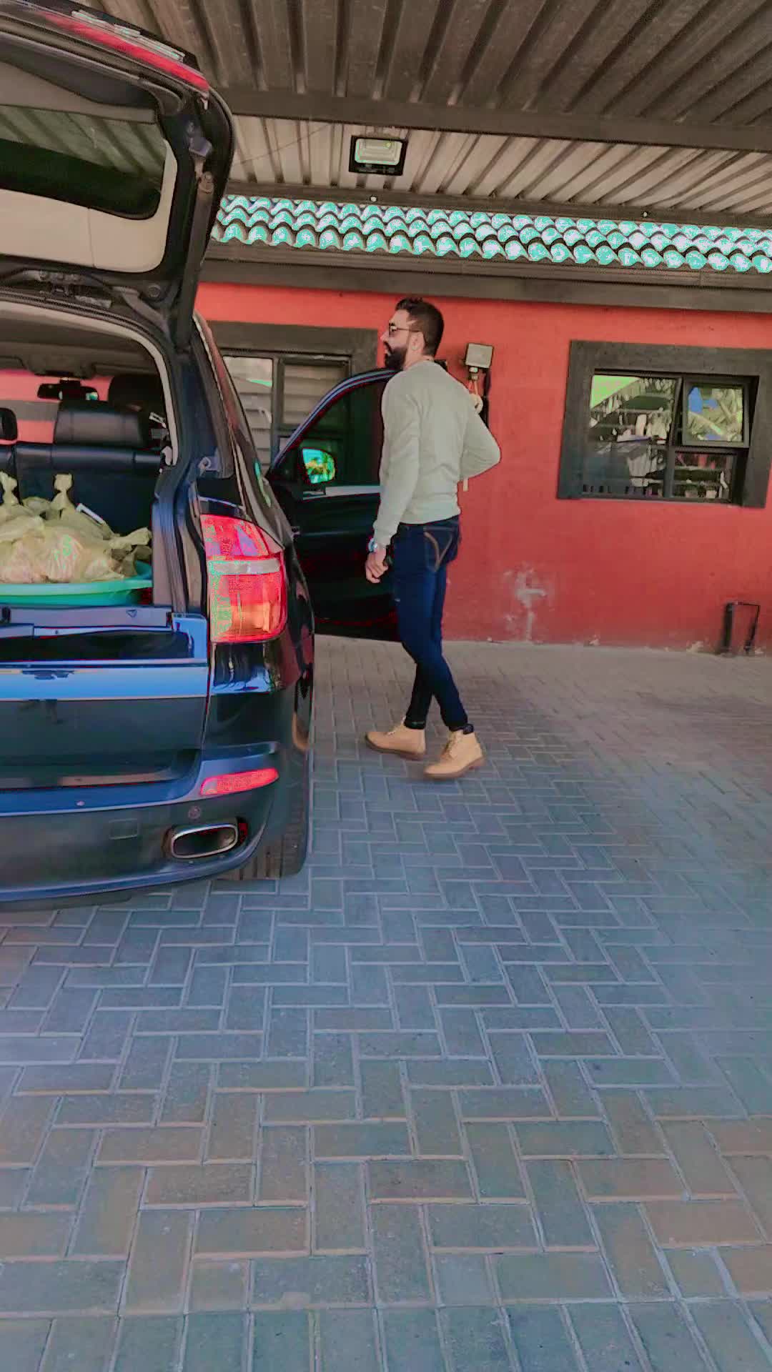 @LUCKYLAHORIA7&spades;️