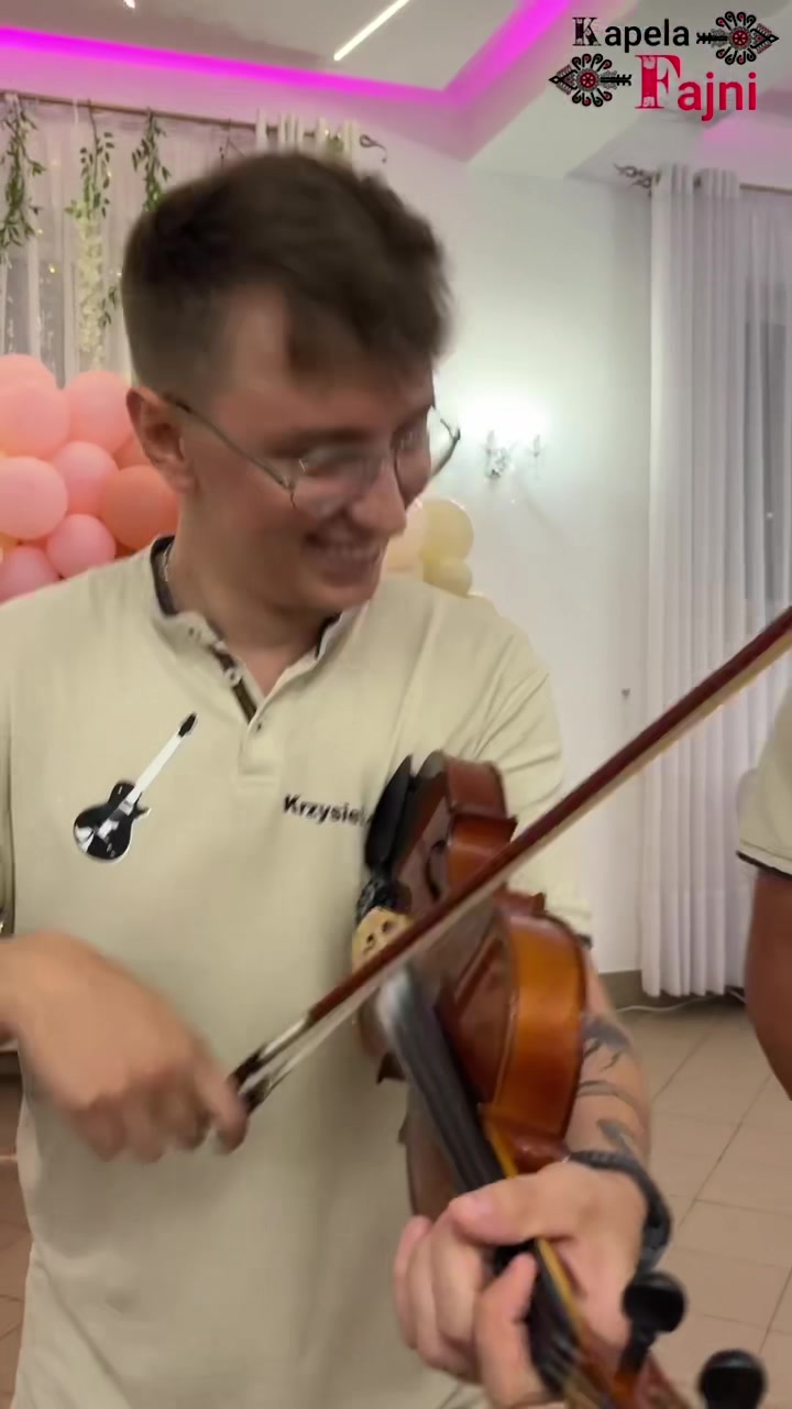 @kapelafajni