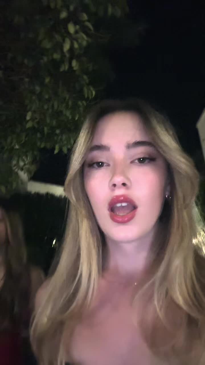@𝘐𝘷𝘢𝘯𝘢
