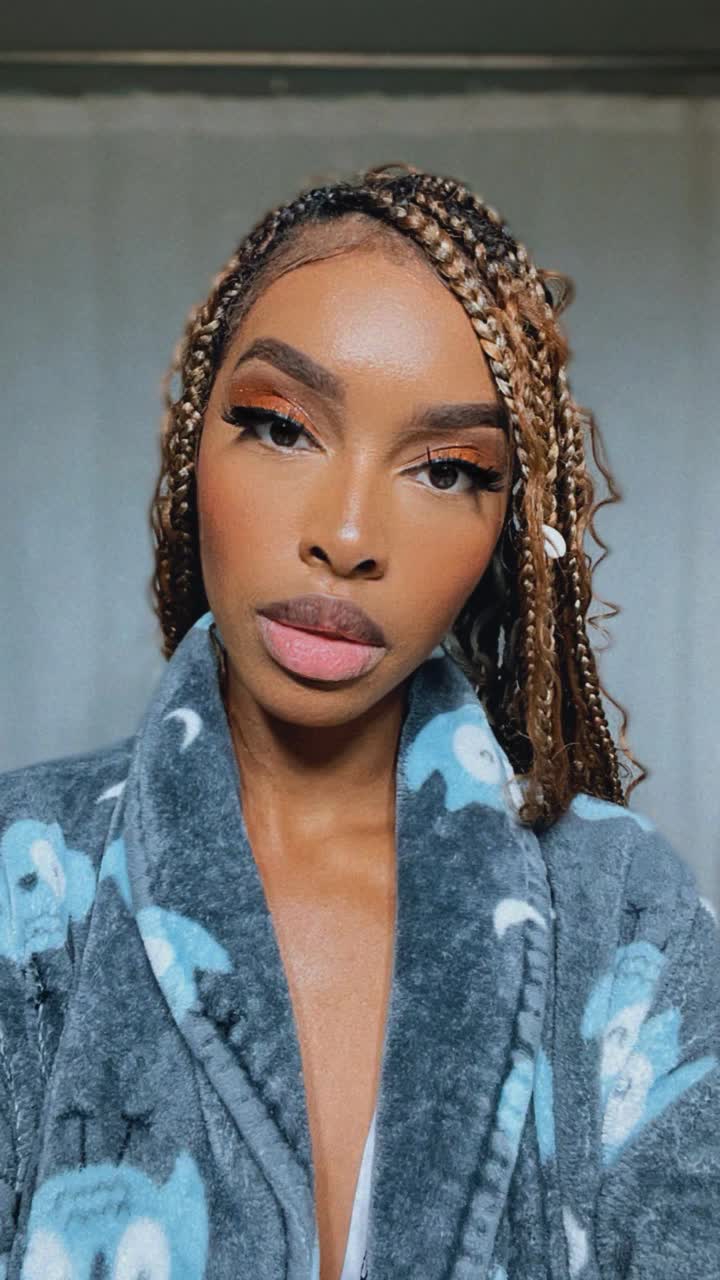 @iamcinnamonwilliams