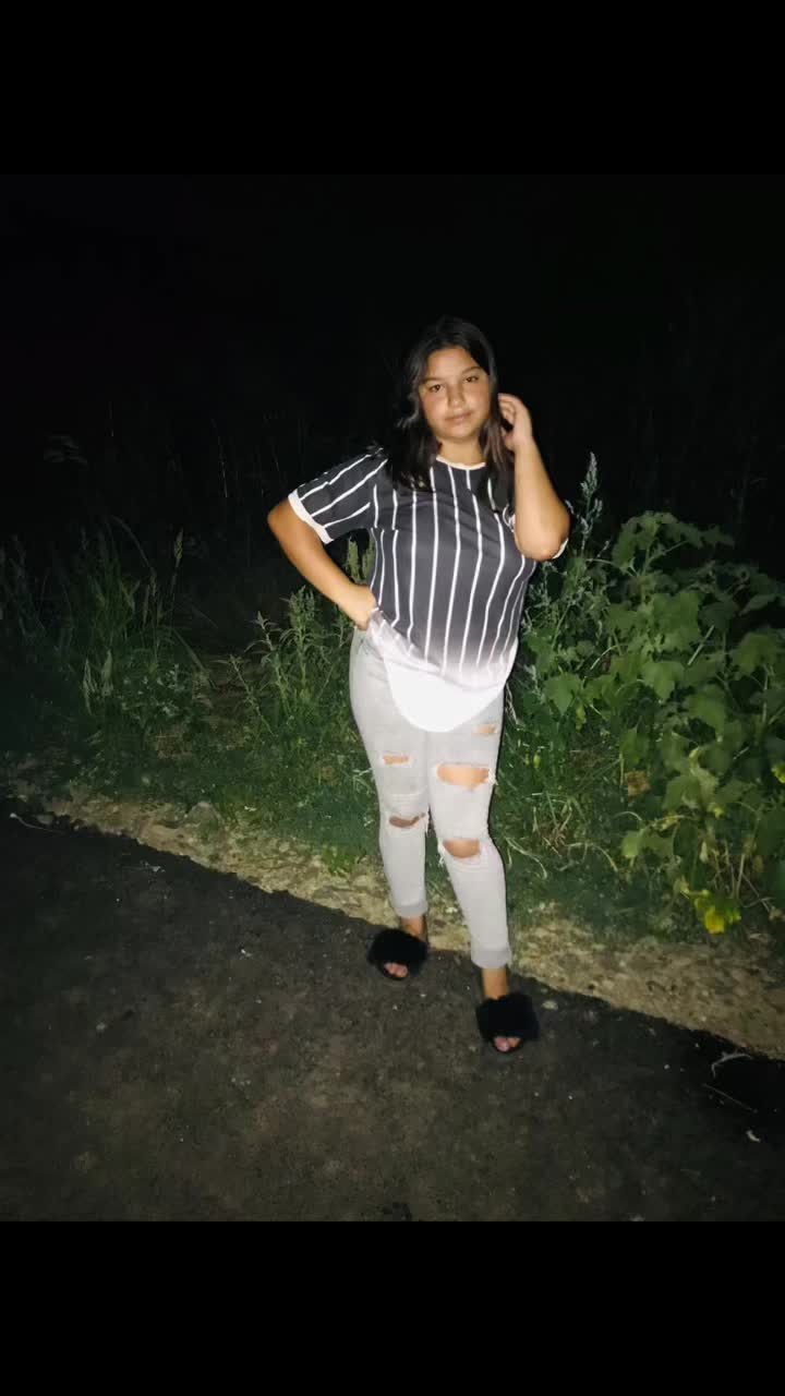 @🤍&bull;Eszmi&bull;🤍