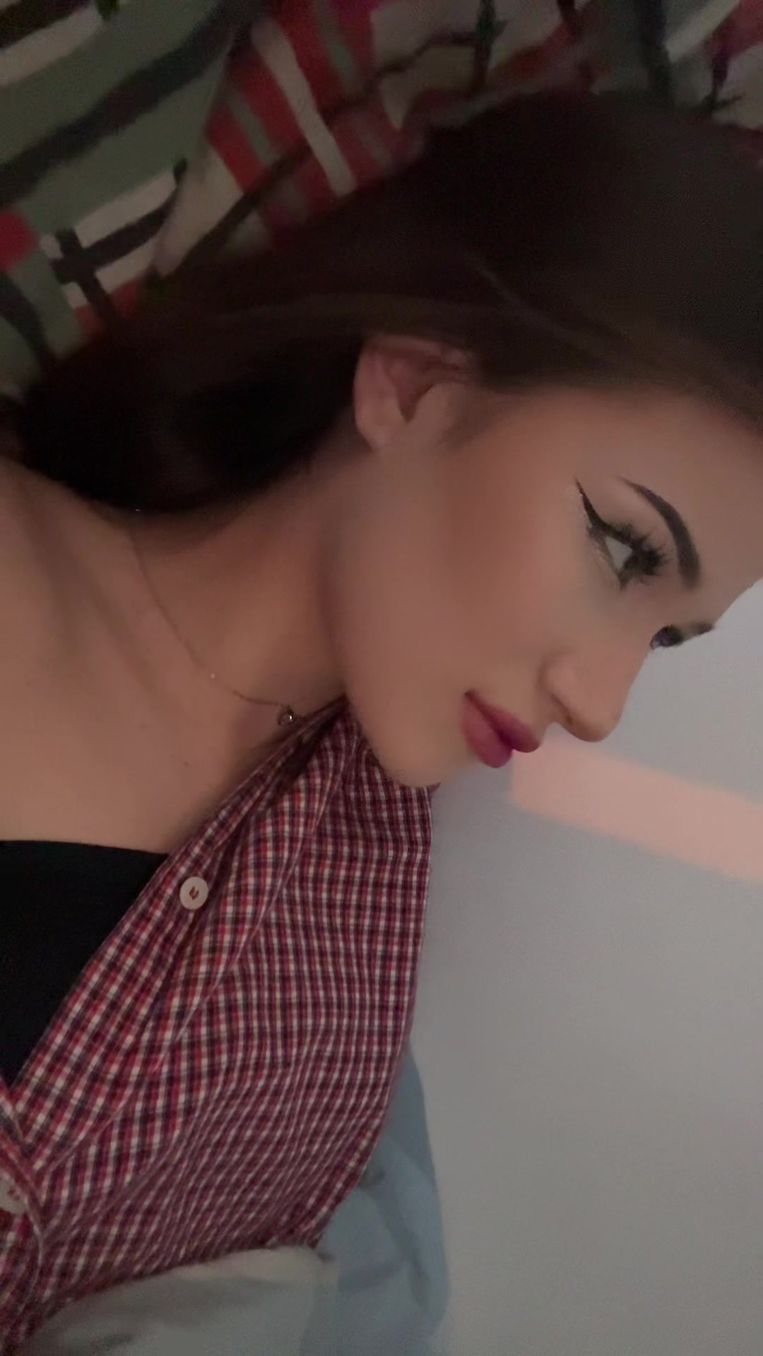 @Лиза