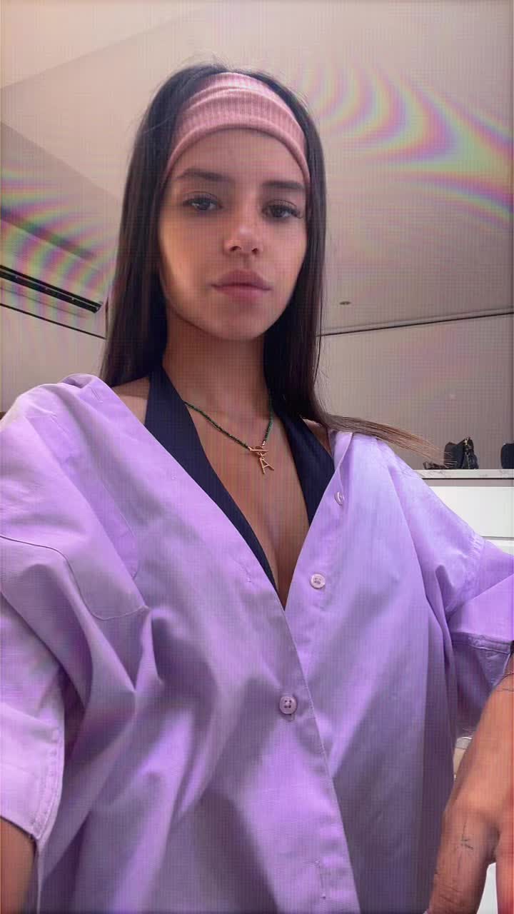 @Cassandra  🧿