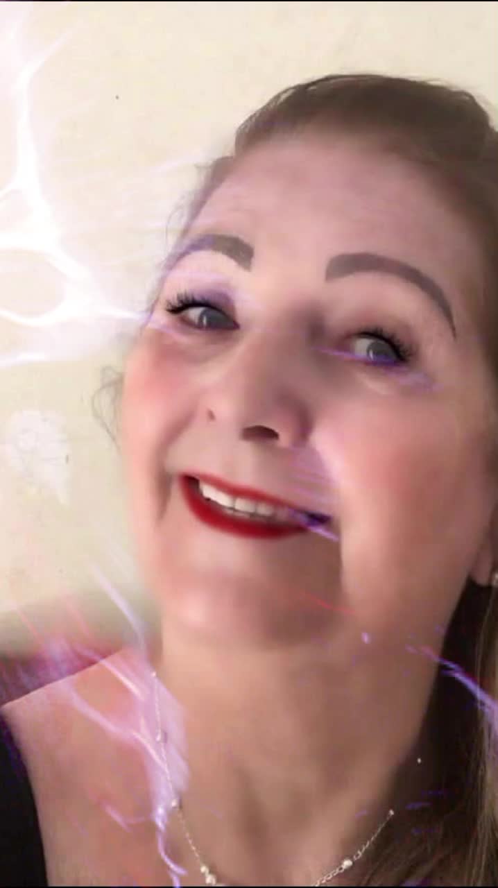 @juliacorrealucc