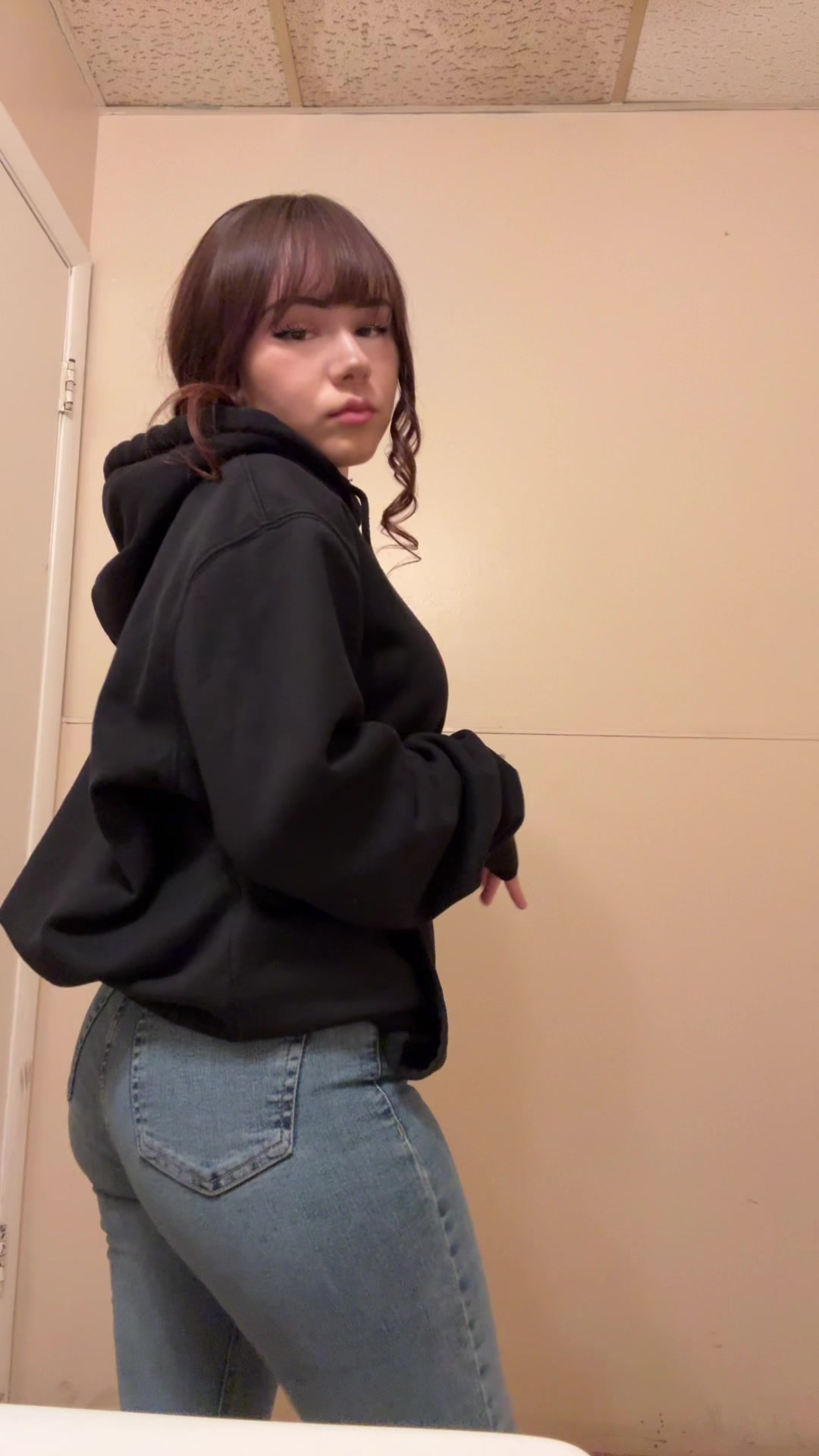 @🧛🏻&zwj;♀️
