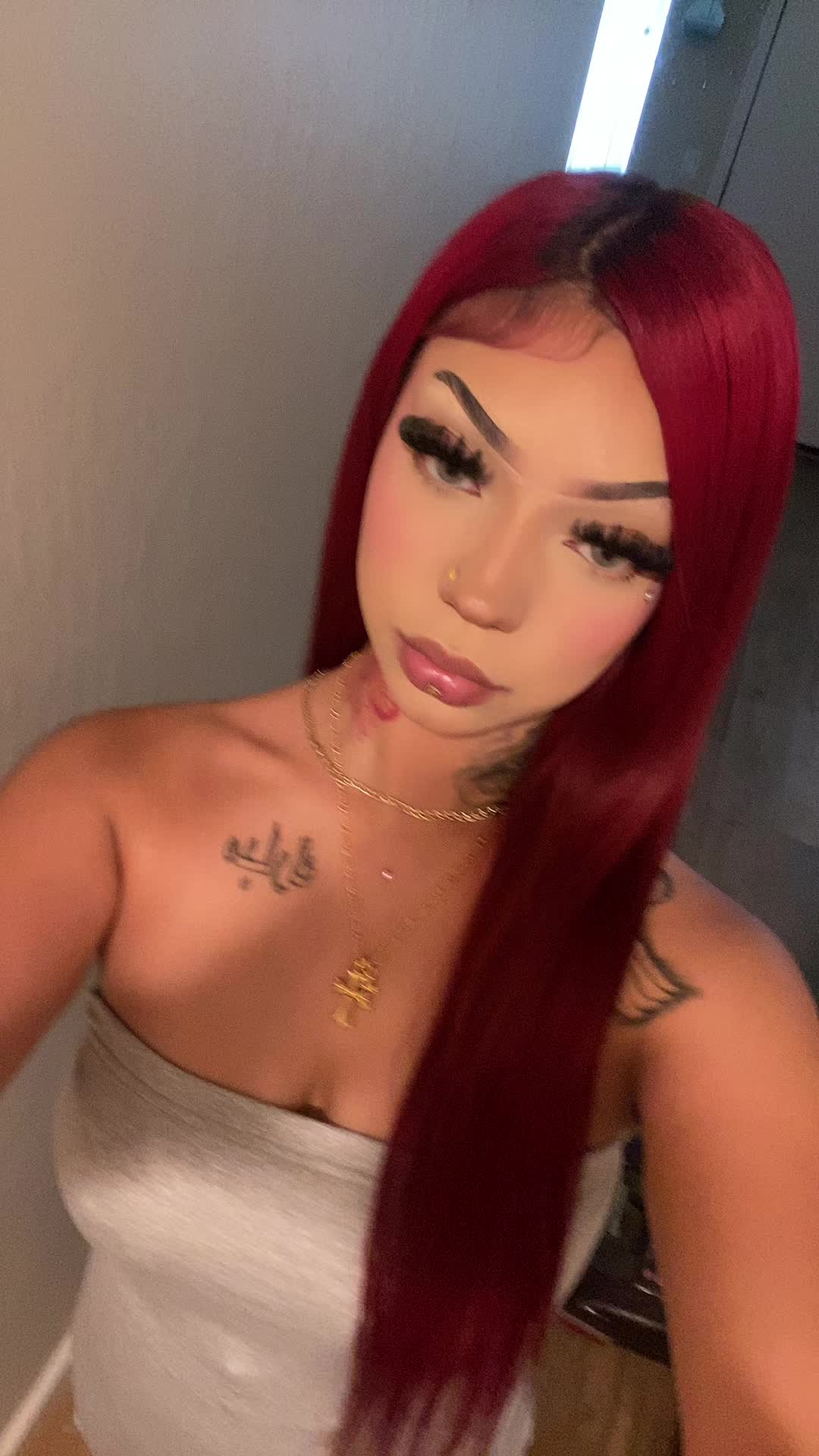 @Aysslin