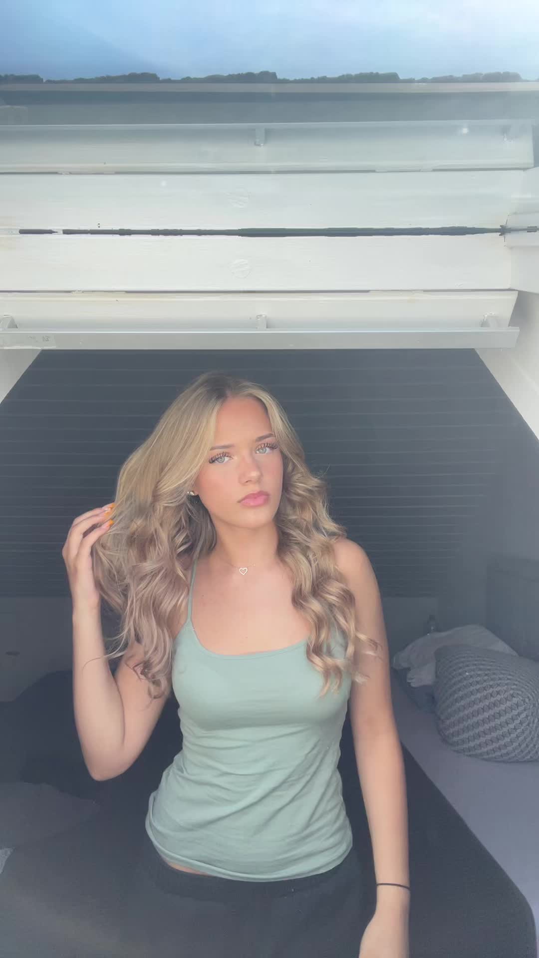 @vicaa