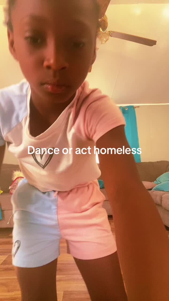 @Kiki T