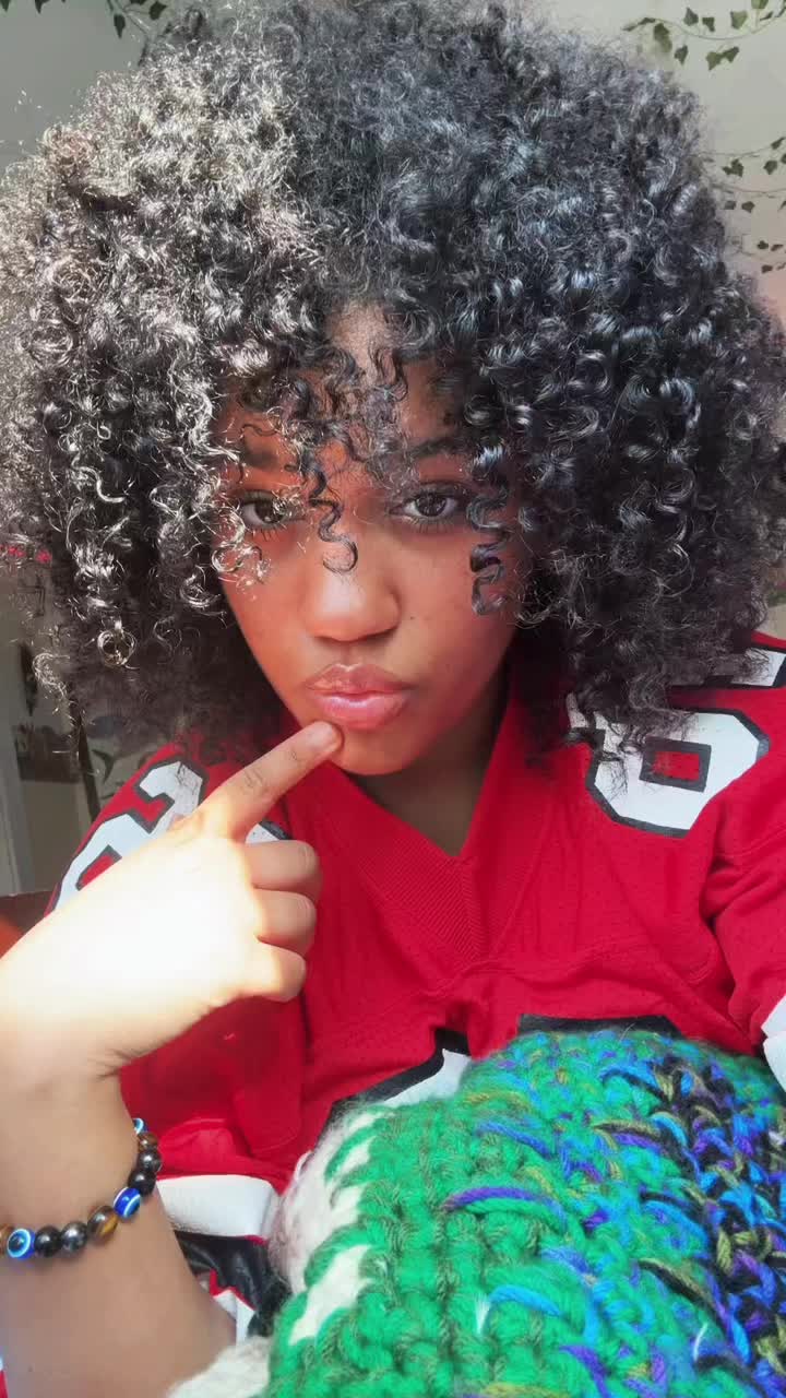 @itz_moan