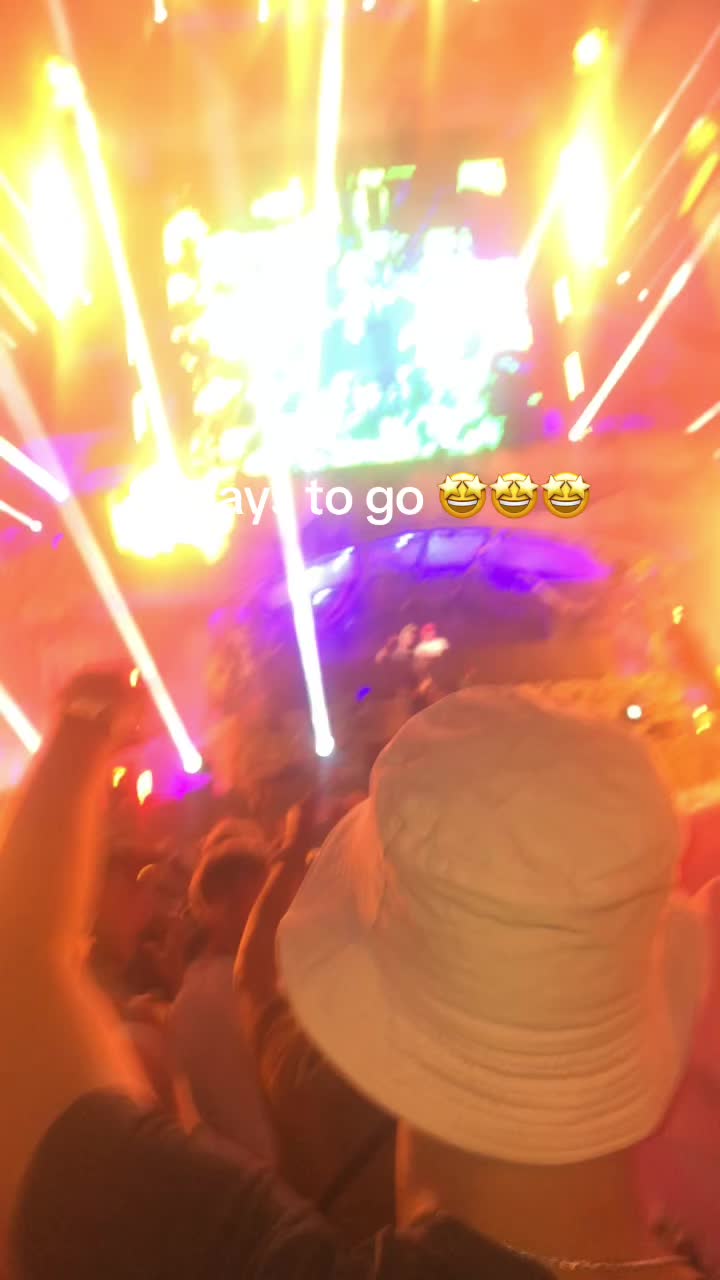 @2tinfinrudeboi