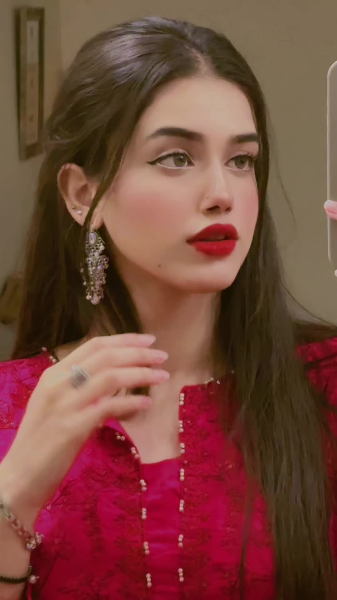 @Alina Amir