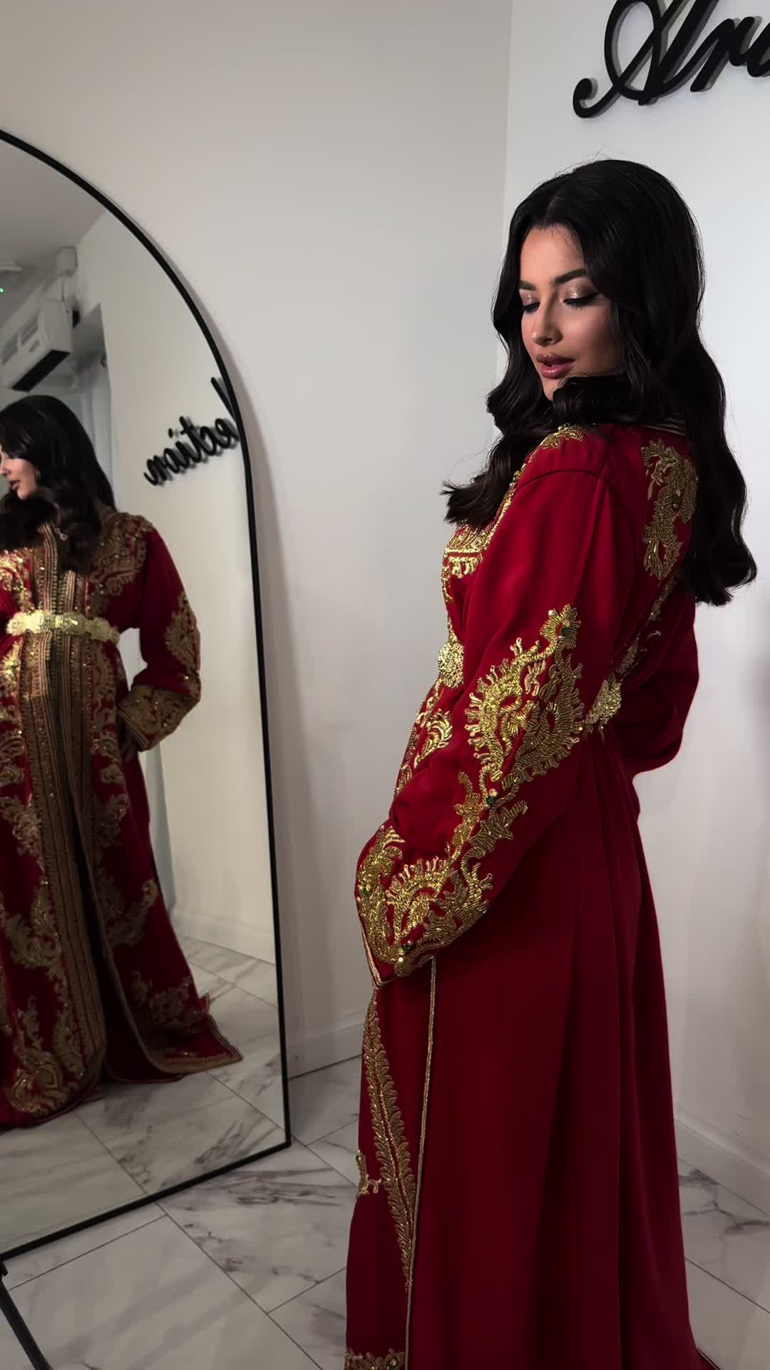 @aroussacollection