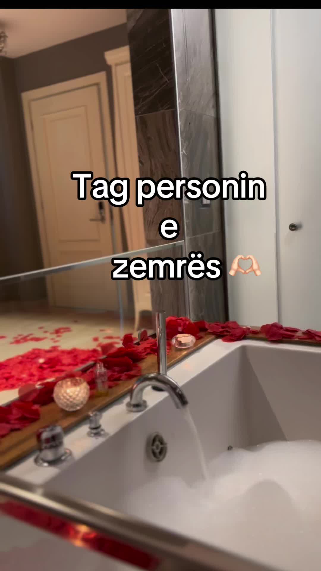 @hoteldaku