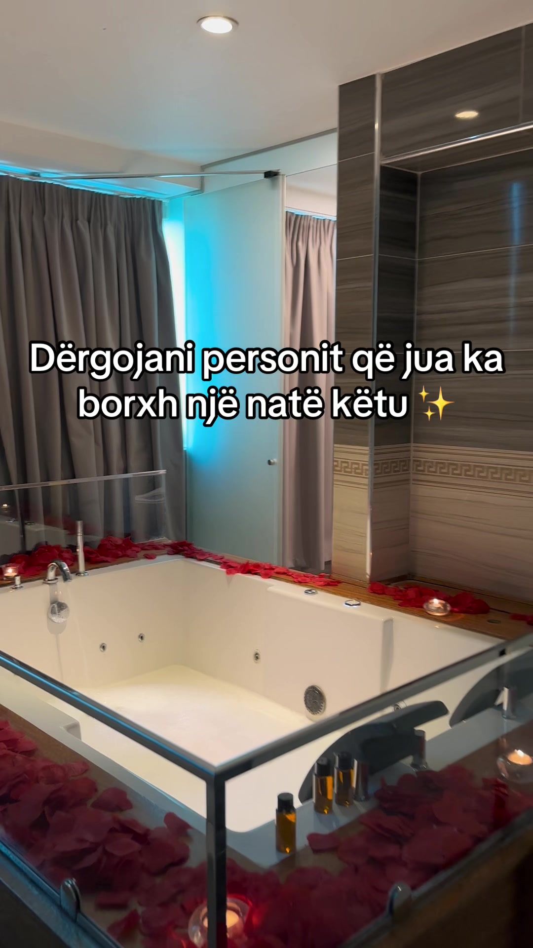 @hoteldaku