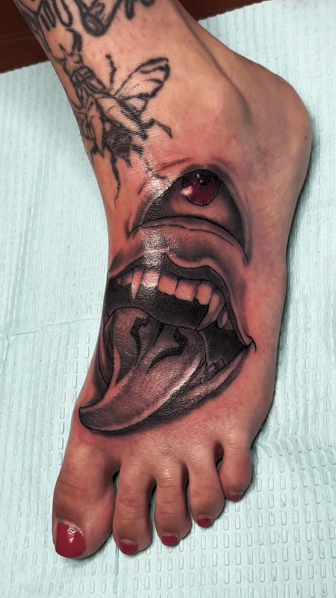 @jesustattooedme