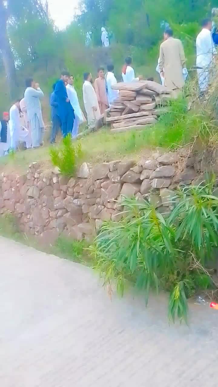 @haniyaabbasi