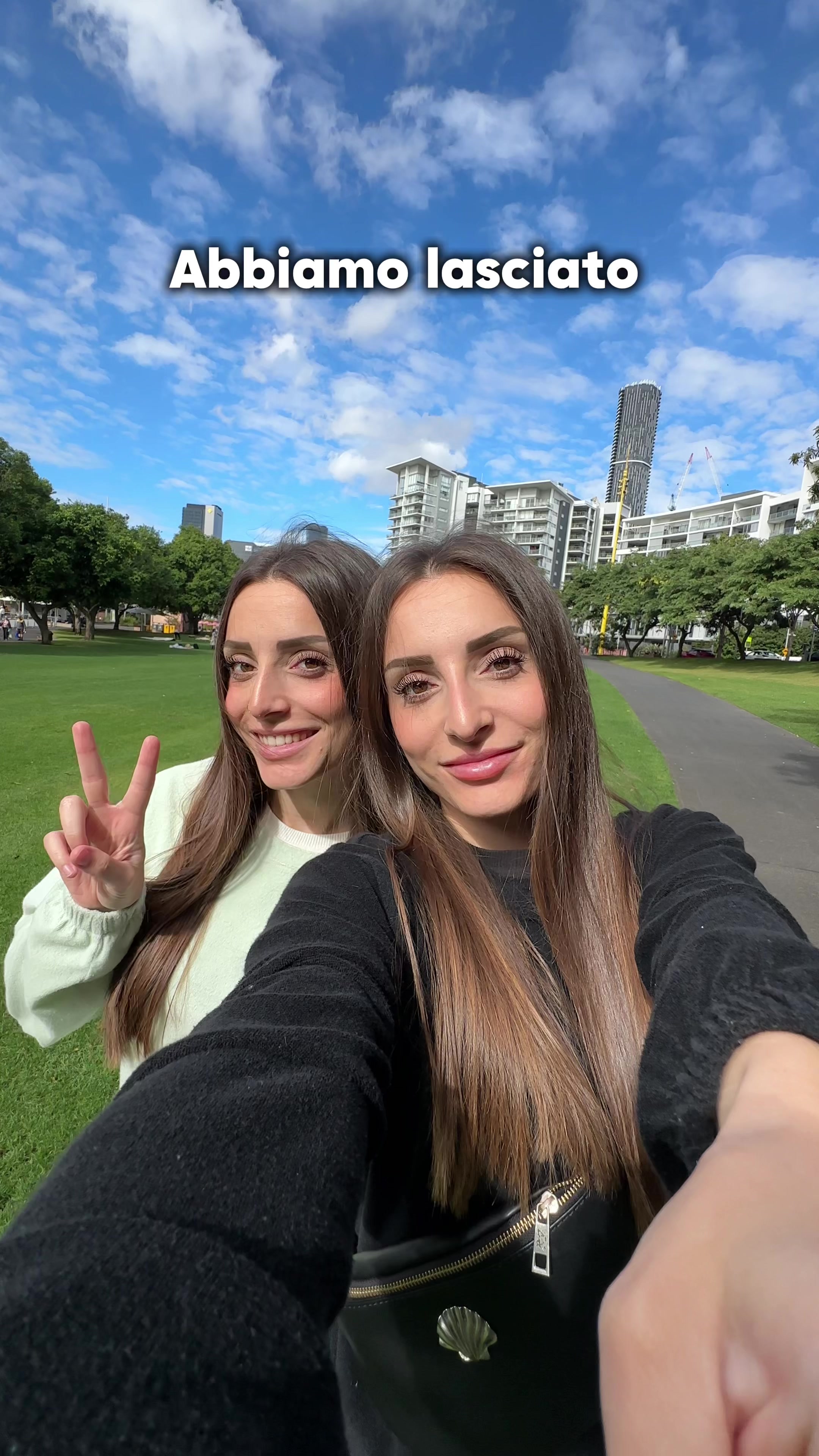 @Ale & Rebe in Australia :)