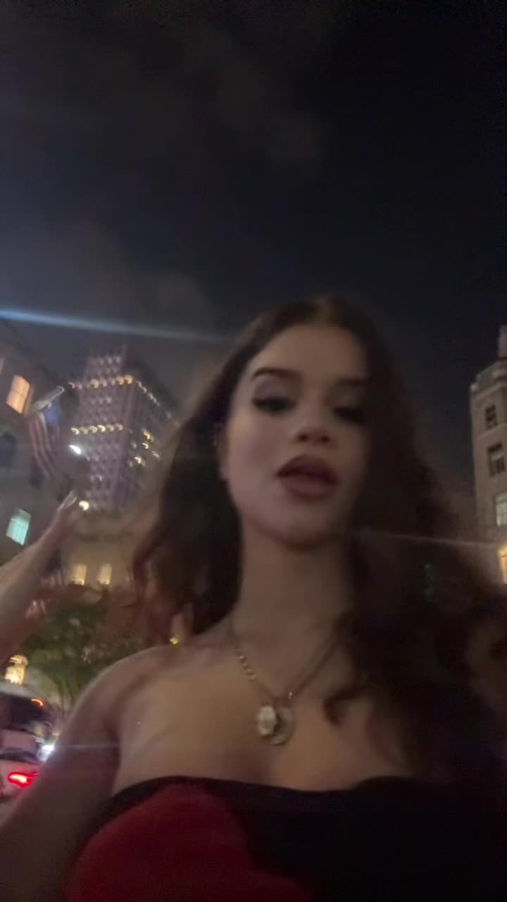 @):)