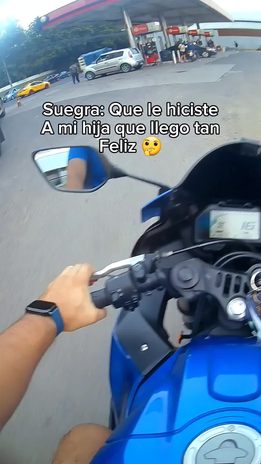 @La Mamalona🇸🇻🏍️
