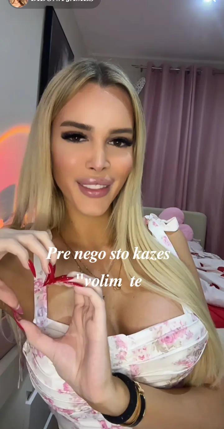 @𝓓𝓲𝓭𝓸𝓷𝓲𝓷𝓪_𝓪𝓷𝓳𝓪💖